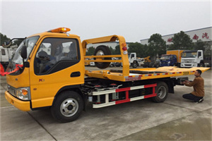 赫山区哪里有拖车服务