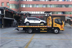 赫山区汽车紧急补胎换胎救援