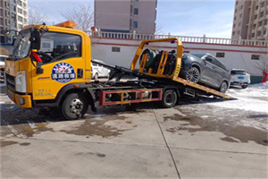 赫山区救援拖车费用怎么算